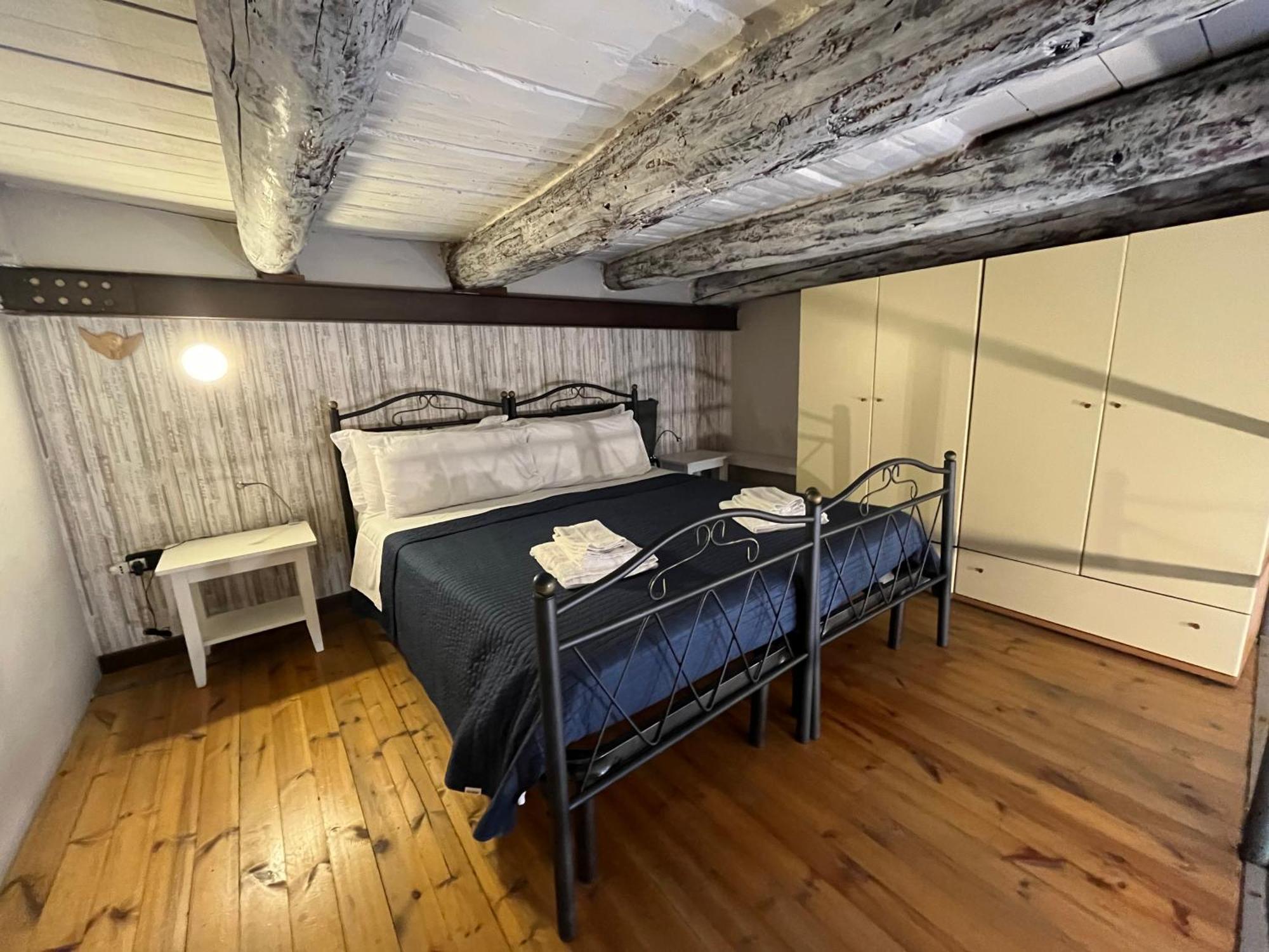 Case Cosi Apartments - Napoli ภายนอก รูปภาพ